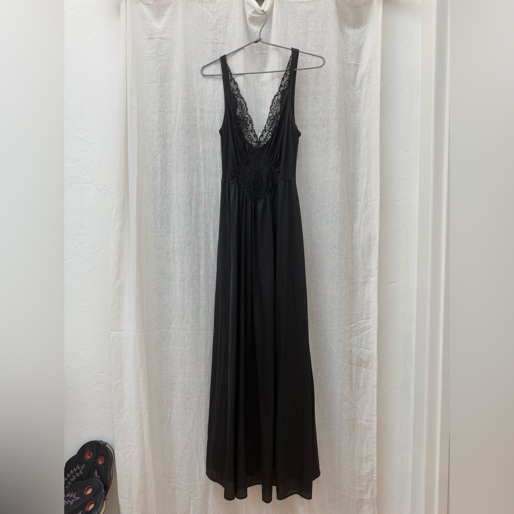 Vintage night gown